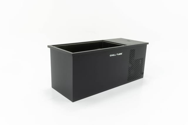 Chill Tubs Original, all-in-one with built-in chiller